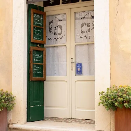 Bed & Breakfast La Bottega De La Sminca *